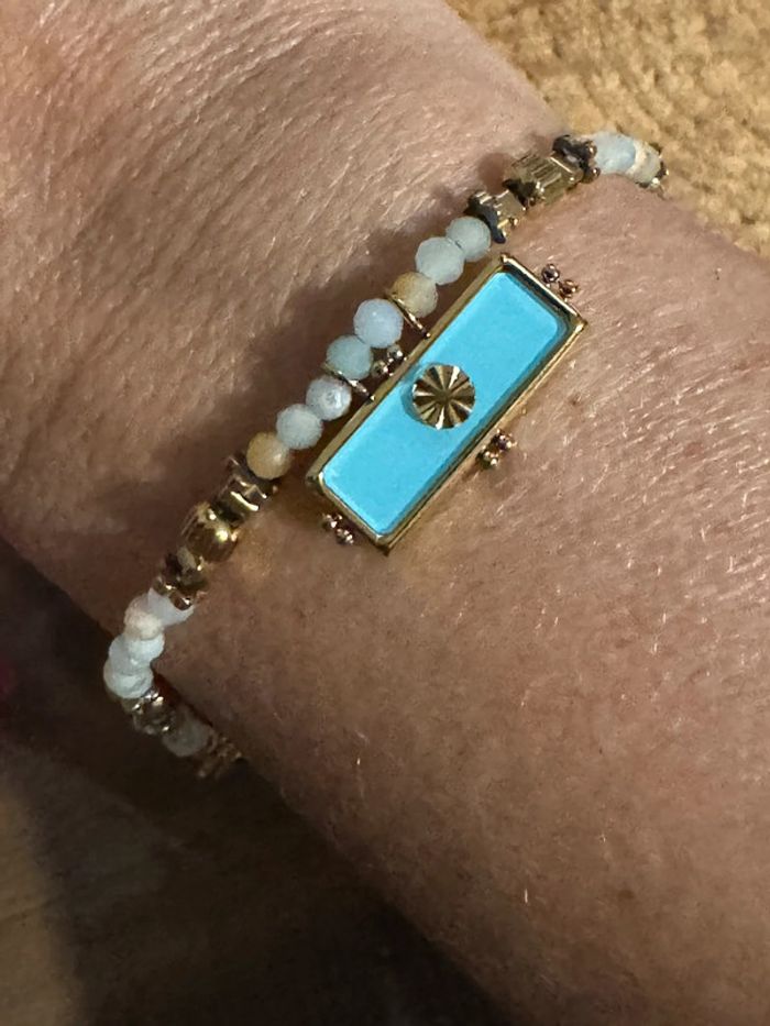 Bracelet perles naturelles boules grigri et finitions acier inoxydable or - photo numéro 2