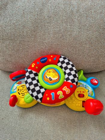Jeu d'éveil Tut tut bolides mon baby volant excellent état