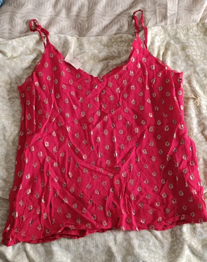 Pas de vintedgo go svp ! Top - photo numéro 2