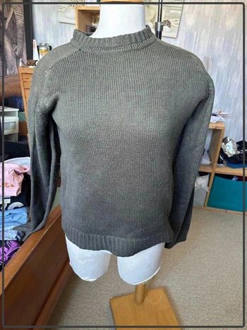 Pull taille 14ans marque la rue