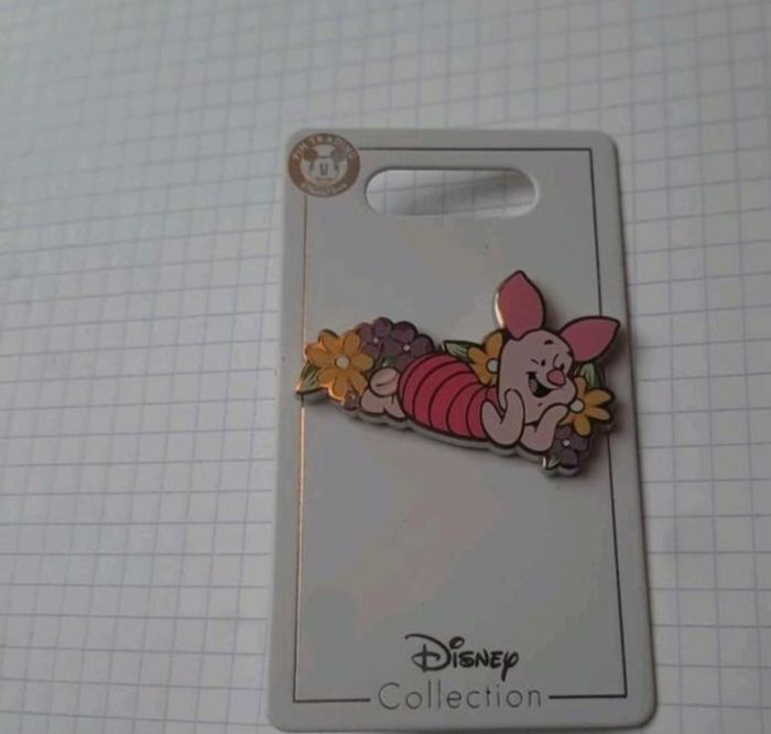 Pins Disney porcinet