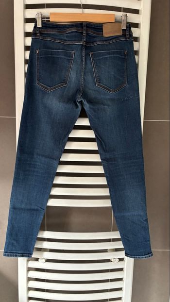 Jeans ZARA Taille 38