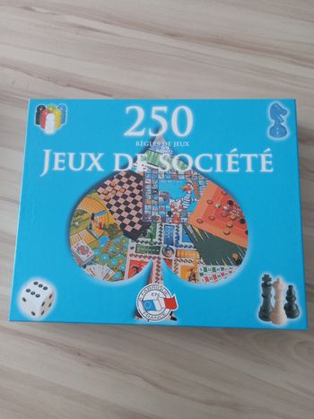 Coffret 250 jeux de société