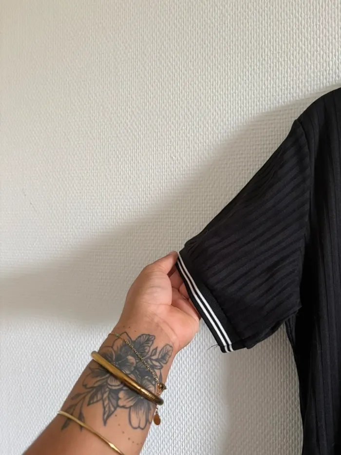 Robe t-shirt noire - taille L - photo numéro 3