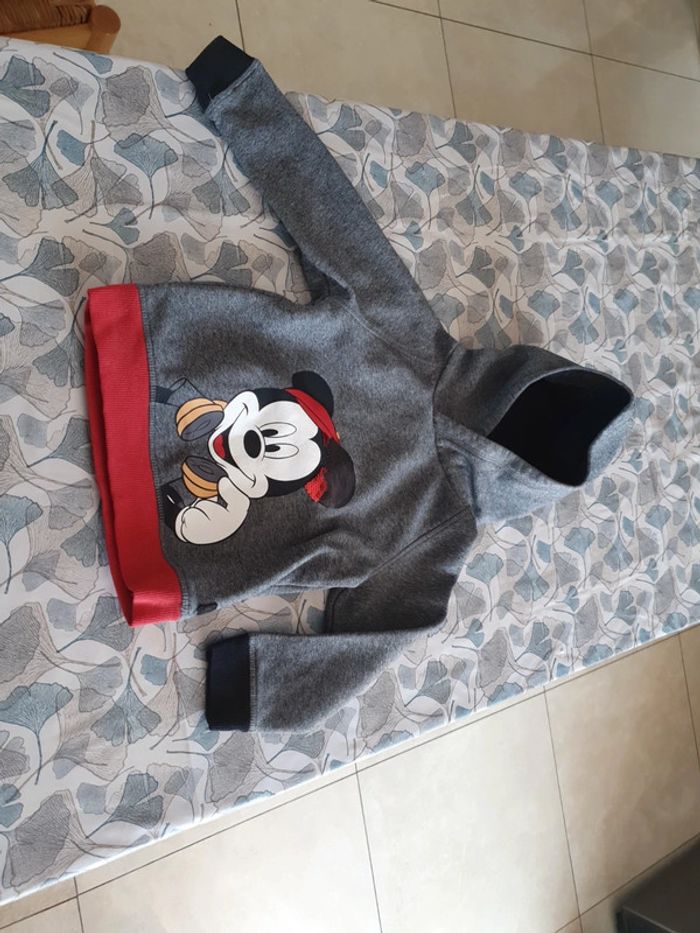 Pull Mickey