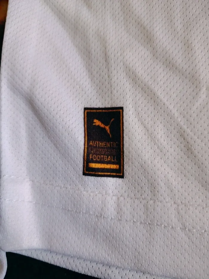 ensemble sport Maroc Puma 8 ans Neuf - photo numéro 5