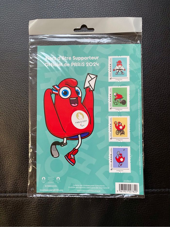 Timbres mascotte JO jeux olympiques paris 2024 - photo numéro 2