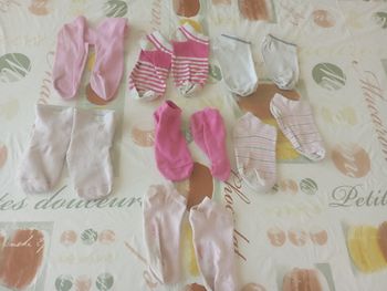 Lot 7 paires de socquettes marques diverses taille 31/34 2€