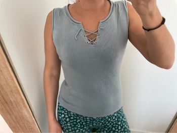 Débardeur bleu clair