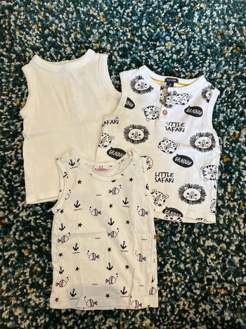 Lot débardeurs 9 mois