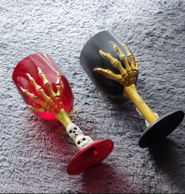 Verre à pieds en plastique halloween