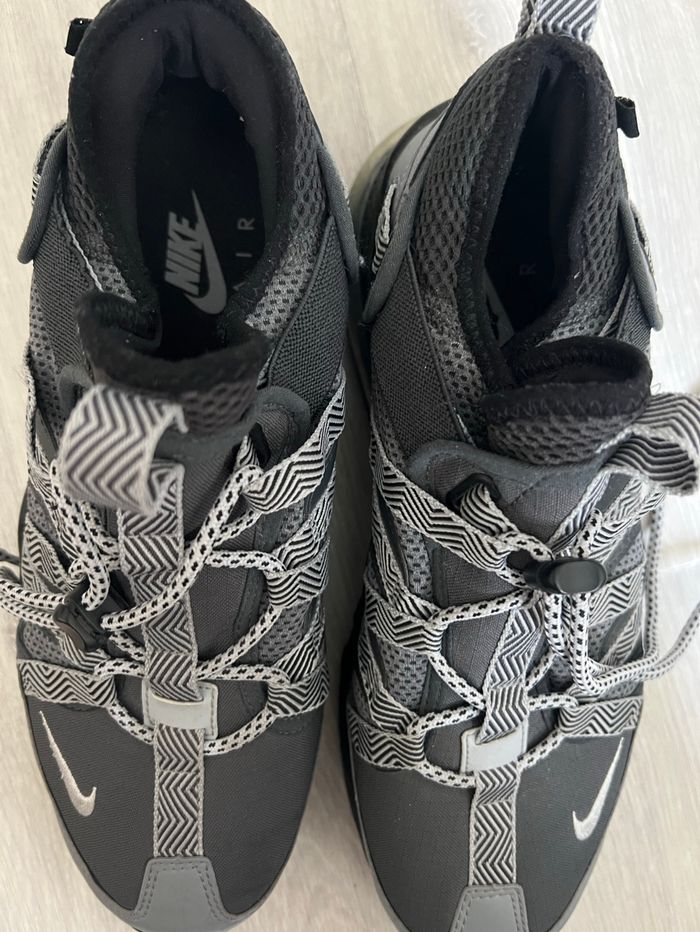 Baskets Nike Air Max Bowfin