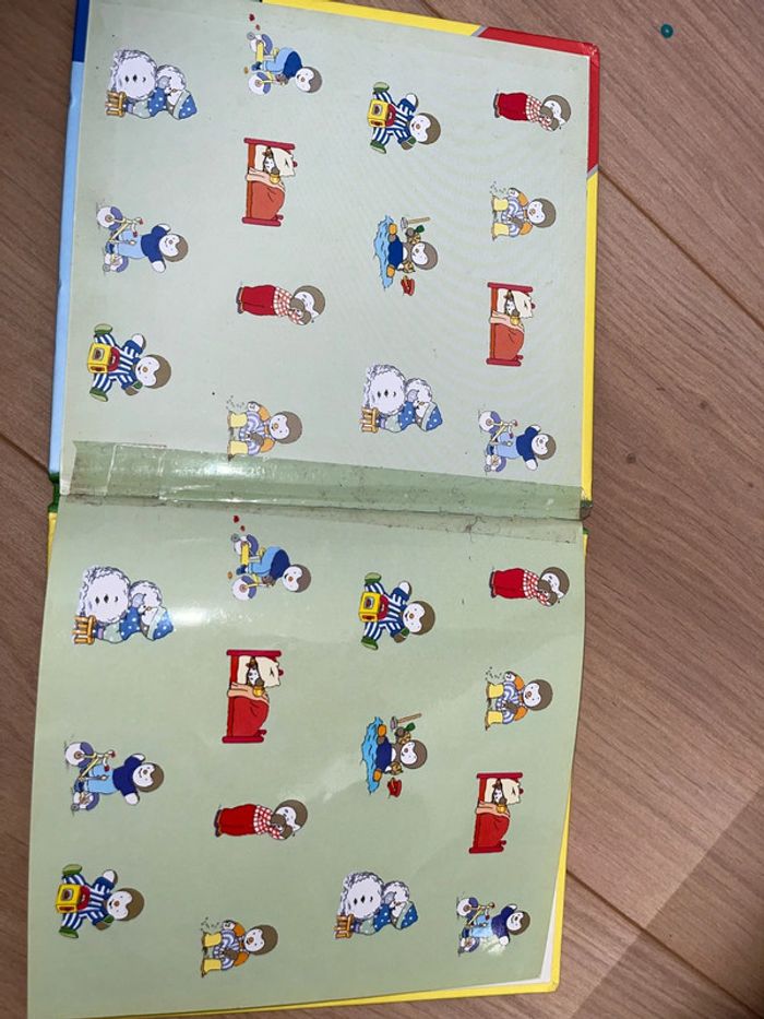 Livre pour enfants tchoupi fête Noël - photo numéro 3