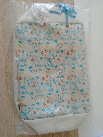 Trousse de toilette neuve