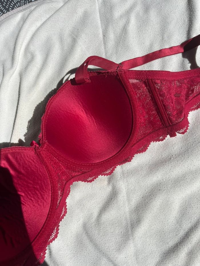 Soutien-gorge Bordeaux - photo numéro 3