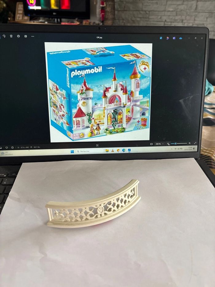 Pièces détachées Balustrade 127 ronde ornementale 30206840 Palais de princesse playmobil 5142