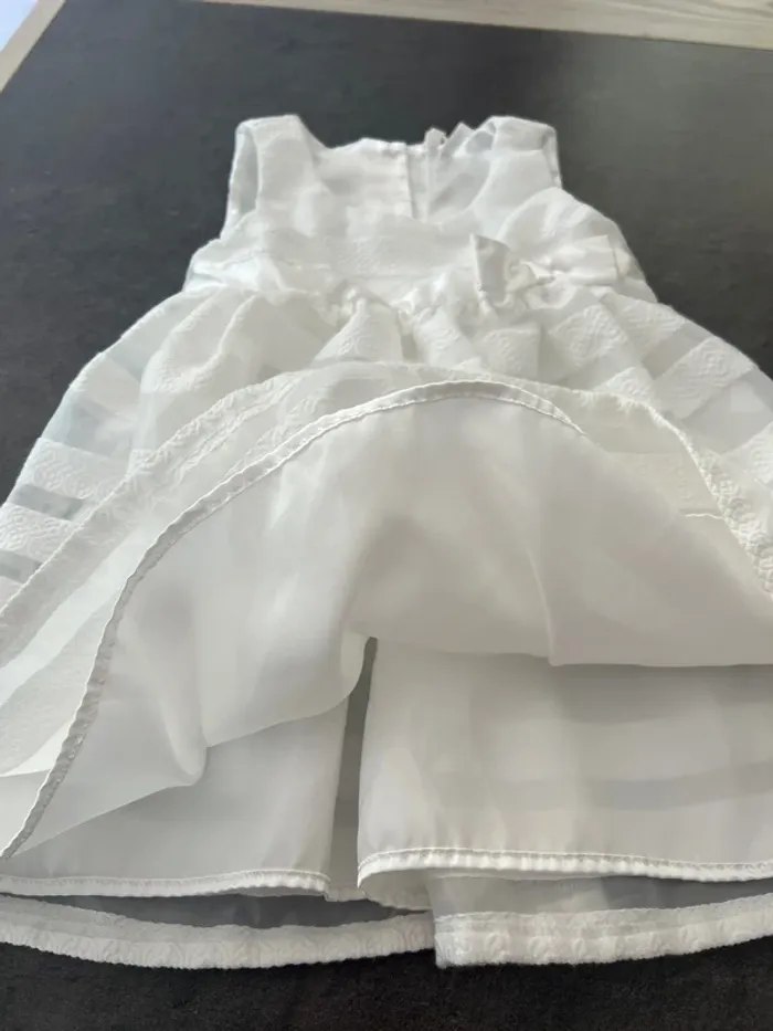 Robe blanche 18 mois - photo numéro 4