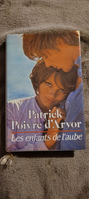 Les enfants de l'aube