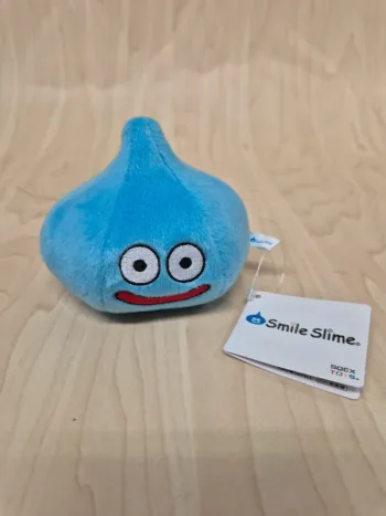 Petite peluche Dragon Quest Slime "Smile Slime"