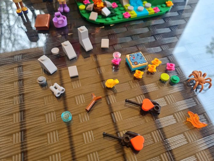 Lego friends 41097 - la montgolfière d'heartlake city - photo numéro 4