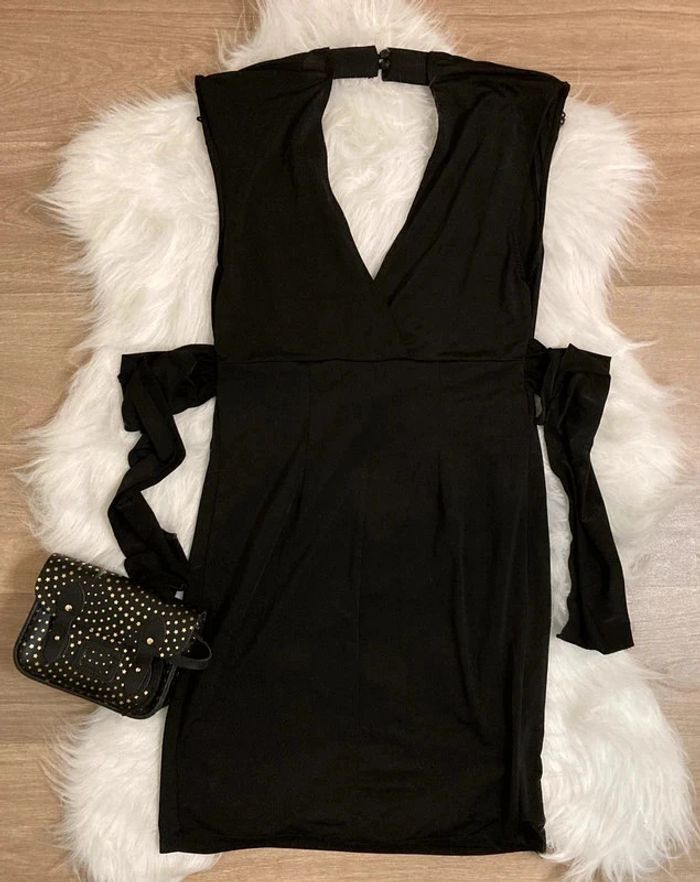 Robe VILA - look chic et féminin Taille S/36 (convient aussi à M/38) - photo numéro 5