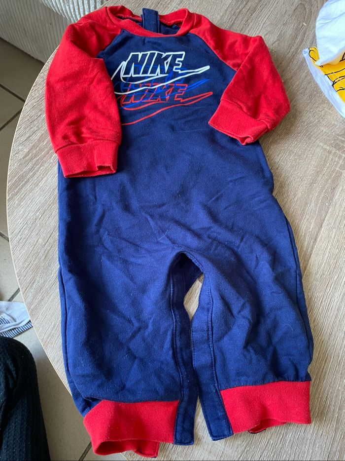 Combinaison nike