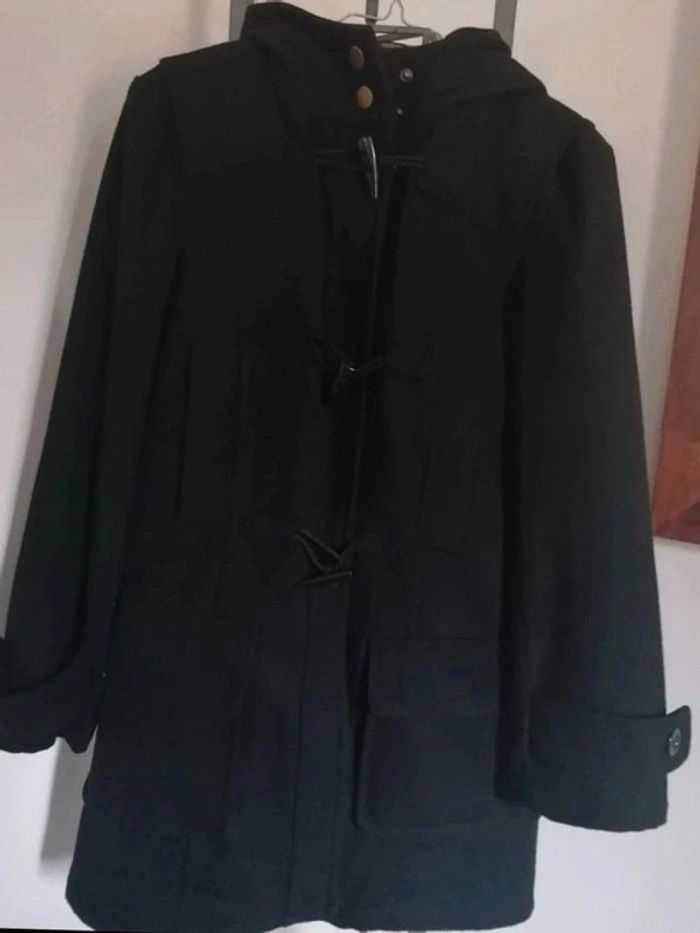 Manteau noir chaud tout doublé Kiabi taille XS - photo numéro 2