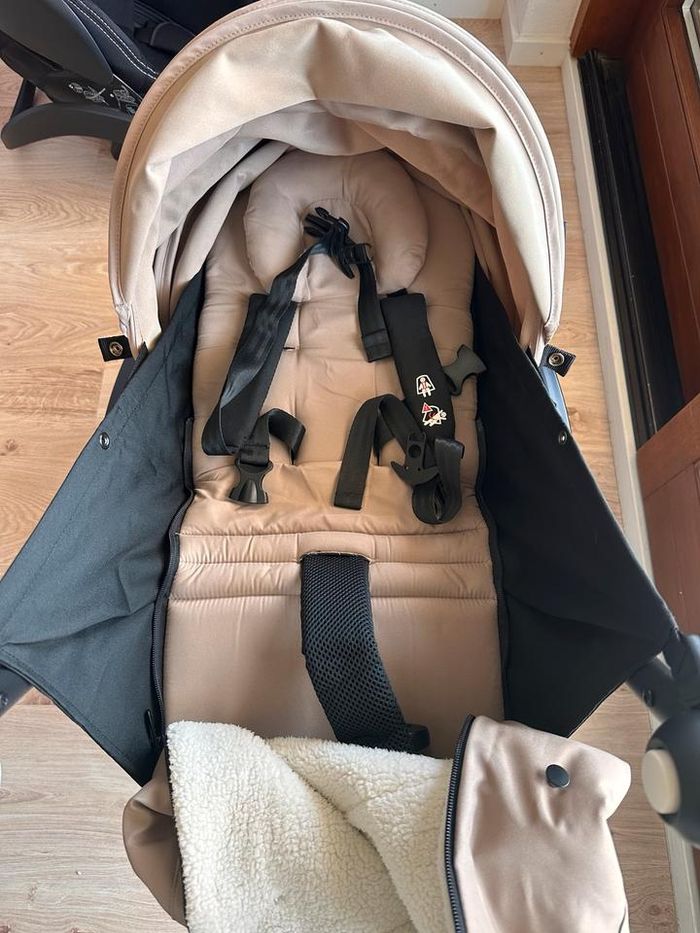 ‎Poussette de voyage Stokke Yo-Yo 3 Taupe neuve et emballée Nacelle, Accessoires et Maxi Cosy - photo numéro 3