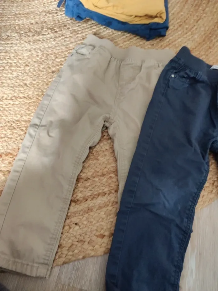 Lot de 2 pantalons taille droite 24 mois - photo numéro 3