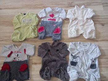 Lot 6 pyjamas 1M