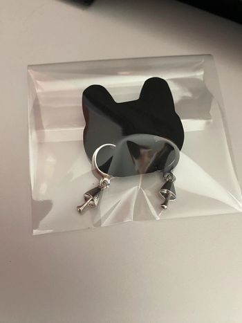 Idée cadeau Noël - Très jolies boucles d’oreille argentées champignons