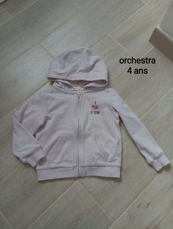 Sweat zippé à capuche