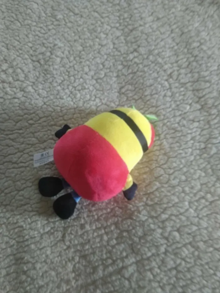 Peluche Minions Légume Tomate - photo numéro 3