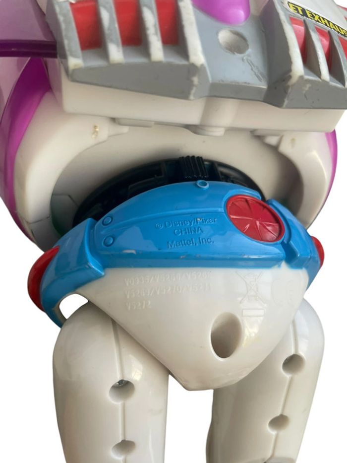 Figurine Disney Toy Story Buzz l’éclair 30 cm Mattel - photo numéro 6