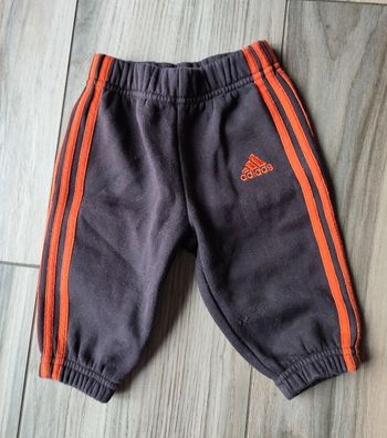 Pantalon jogging ADIDAS  3 mois impeccable