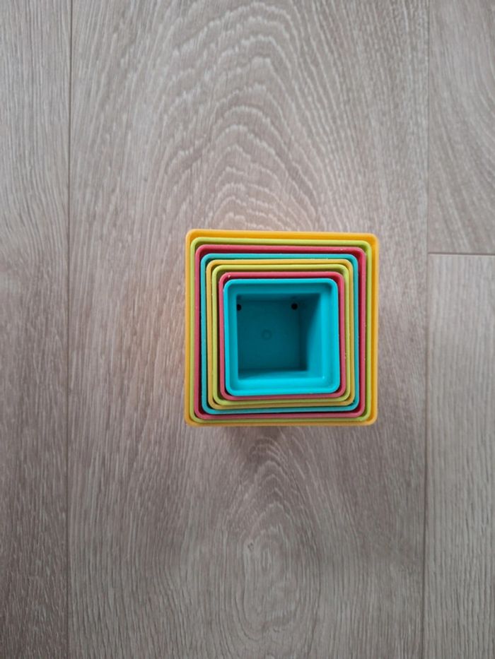 8 cubes gigognes bébé  Playskool - photo numéro 3