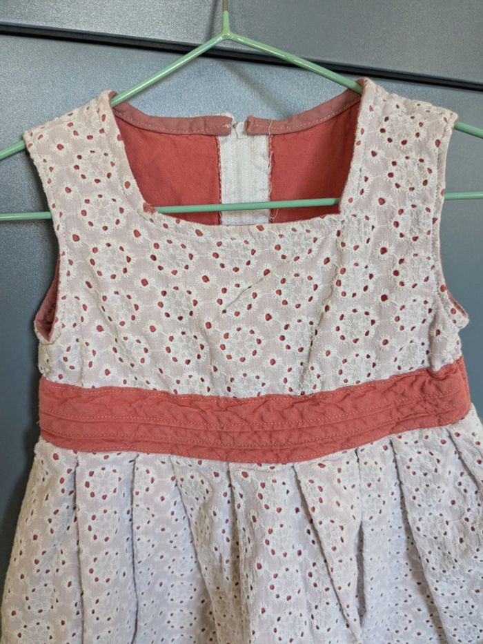 Robe 24 mois - photo numéro 2