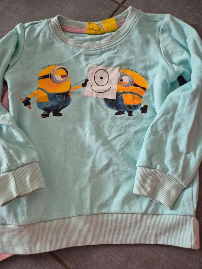 Lot de 2 pull Minions - photo numéro 2