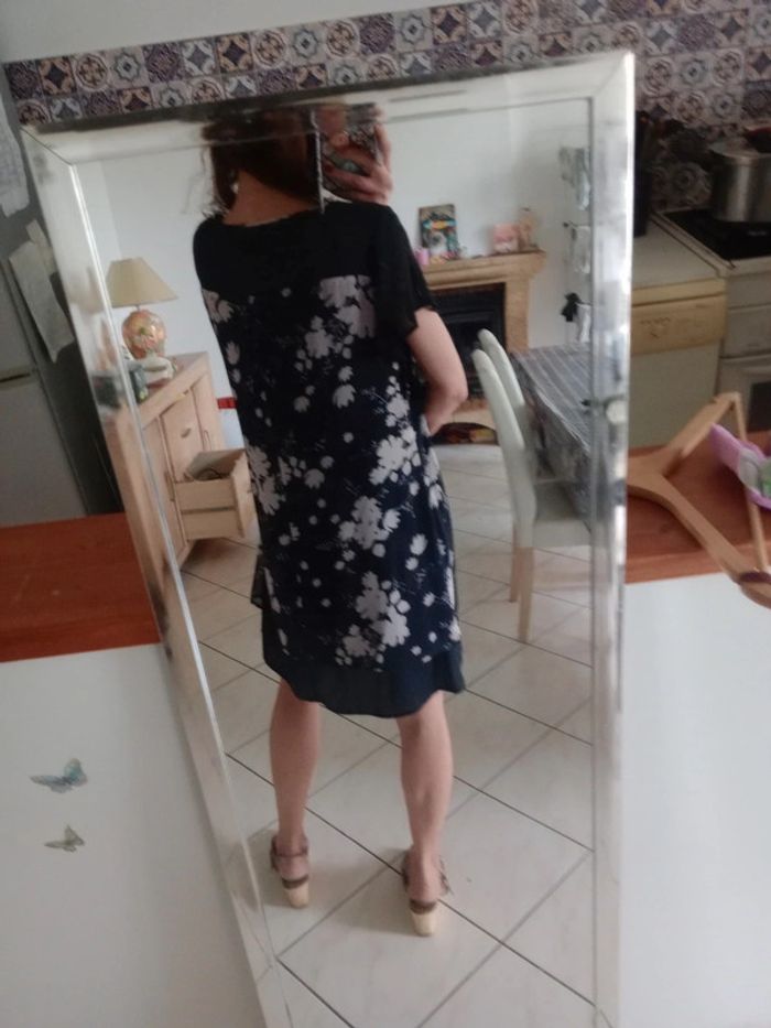Robe été  46 type voile noir et greige c36 - photo numéro 4