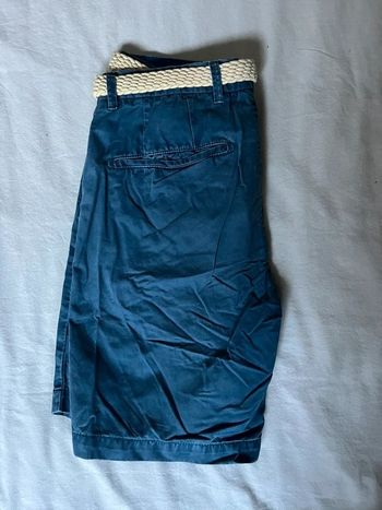 Pantacourt, homme bleu marine scotch et Soda