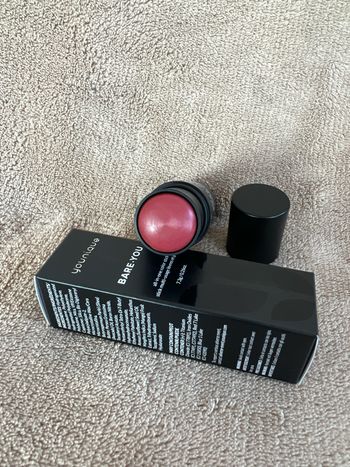Bare you Blush Beach Younique