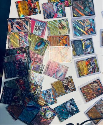 Lots de carte Pokémon (V,ex,vmax,etc) ultra rare français et officiel