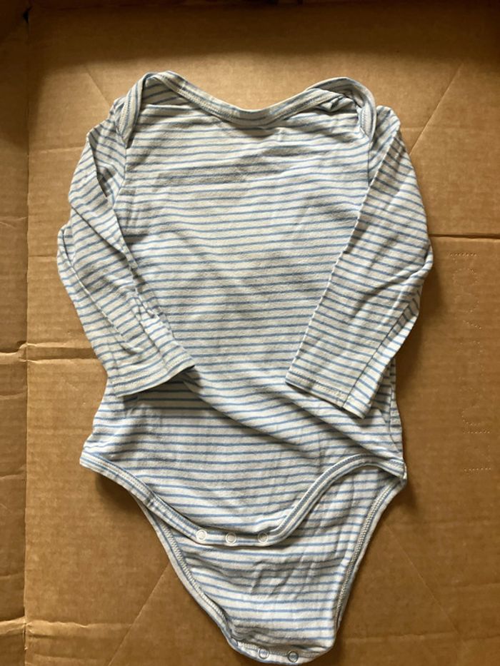 Lot de bodies garçon 18 mois - photo numéro 8