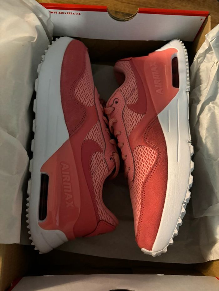 Nike Air Max P.42,5 Neuves - photo numéro 6