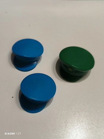 Playmobil vintage lot 3 képis casquettes bleues verts