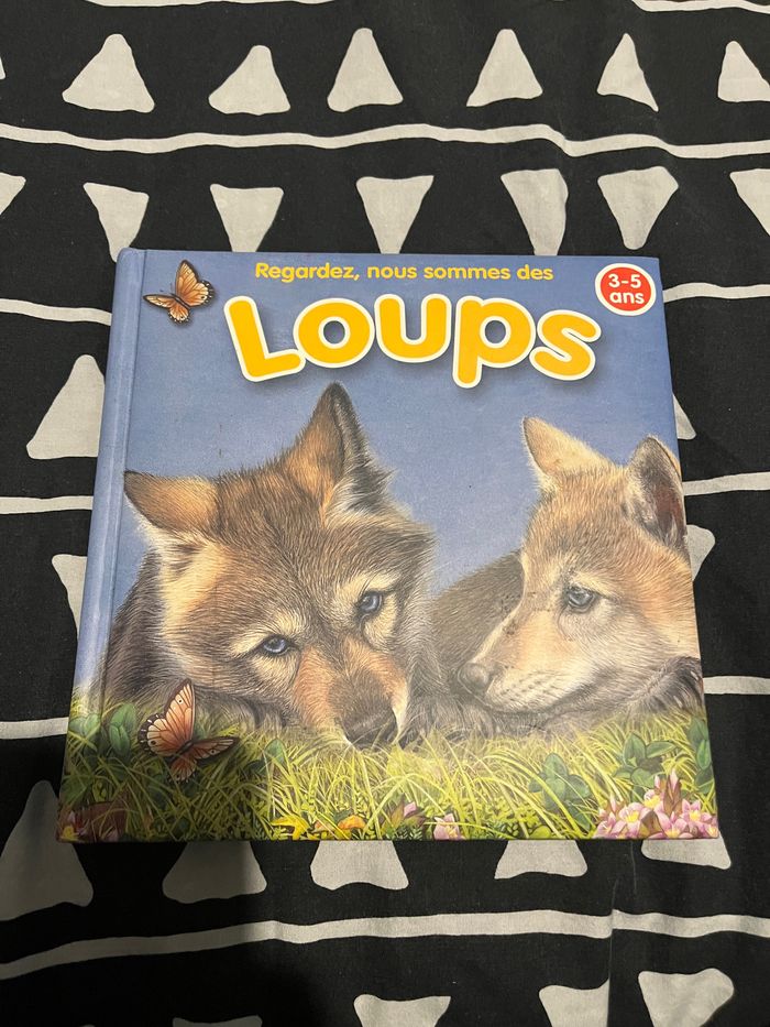 Livre enfant loups