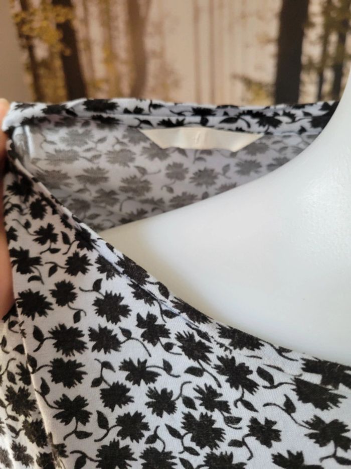 Haut à motif h&m 36 S - photo numéro 3