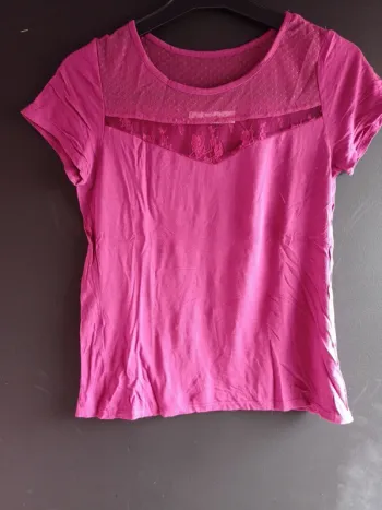 T-shirt violet