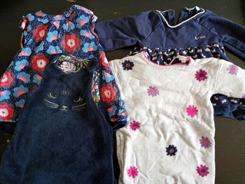 Lot robes de marque 9 mois hiver
