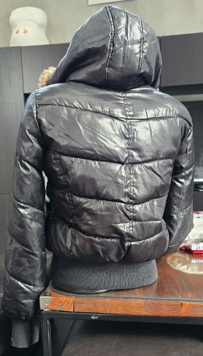 Doudoune capuche jennyfer taille M - photo numéro 2